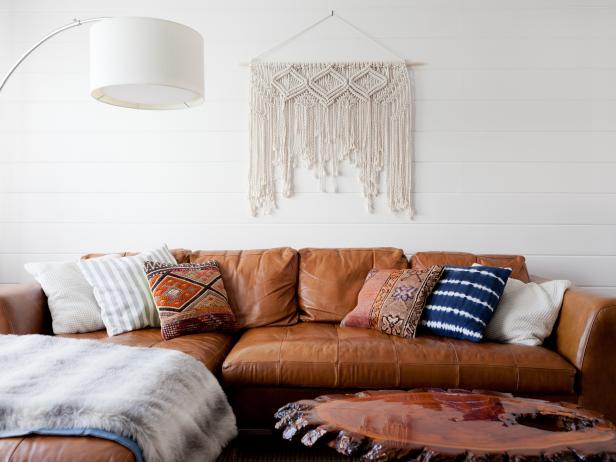 10 phong cách phòng khách trở nên nổi bật với ghế sofa bọc da
