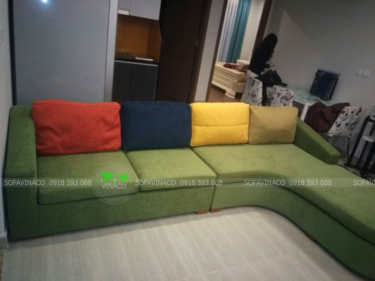 Nên lựa chọn chất liệu vải nào để bọc ghế sofa cho phòng khách gia đình