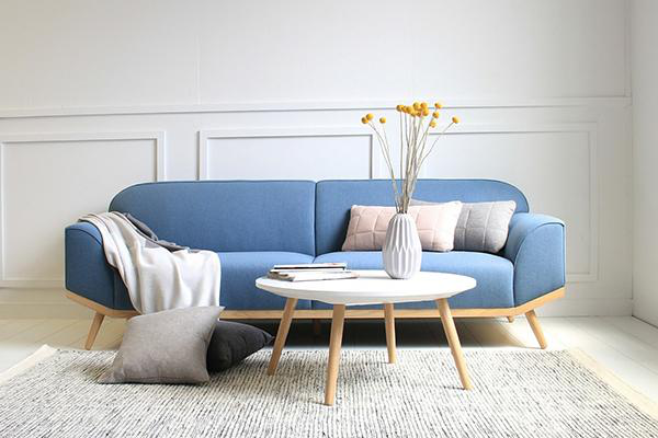 6 mẹo nhỏ về cách trang trí cho ghế sofa của nhà bạn với giá rẻ