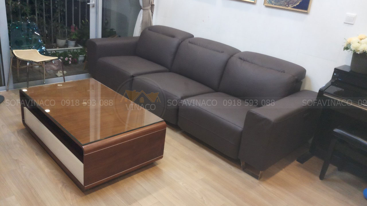 Bộ ghế sofa đã được thay bọc da mới cho khách tại Q.2 TP. Hồ Chí Minh