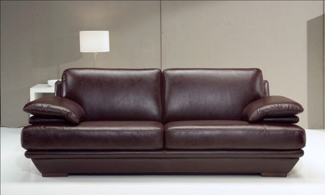 Cách làm sạch ghế sofa da bạn đã biết?