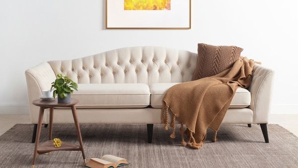 Cách chọn sofa giúp nhà trông hiện đại và thoáng đãng hơn - 05