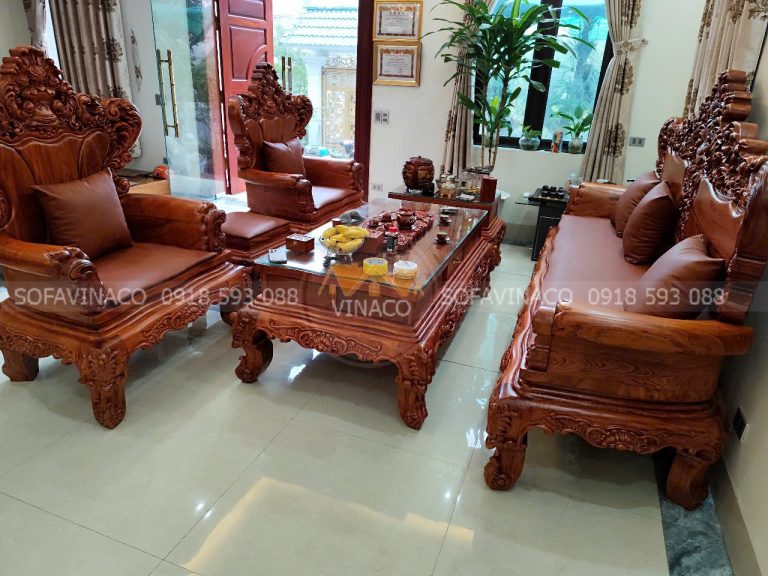 Gợi ý đệm ghế gỗ phòng khách sang trọng cho biệt thự cao cấp