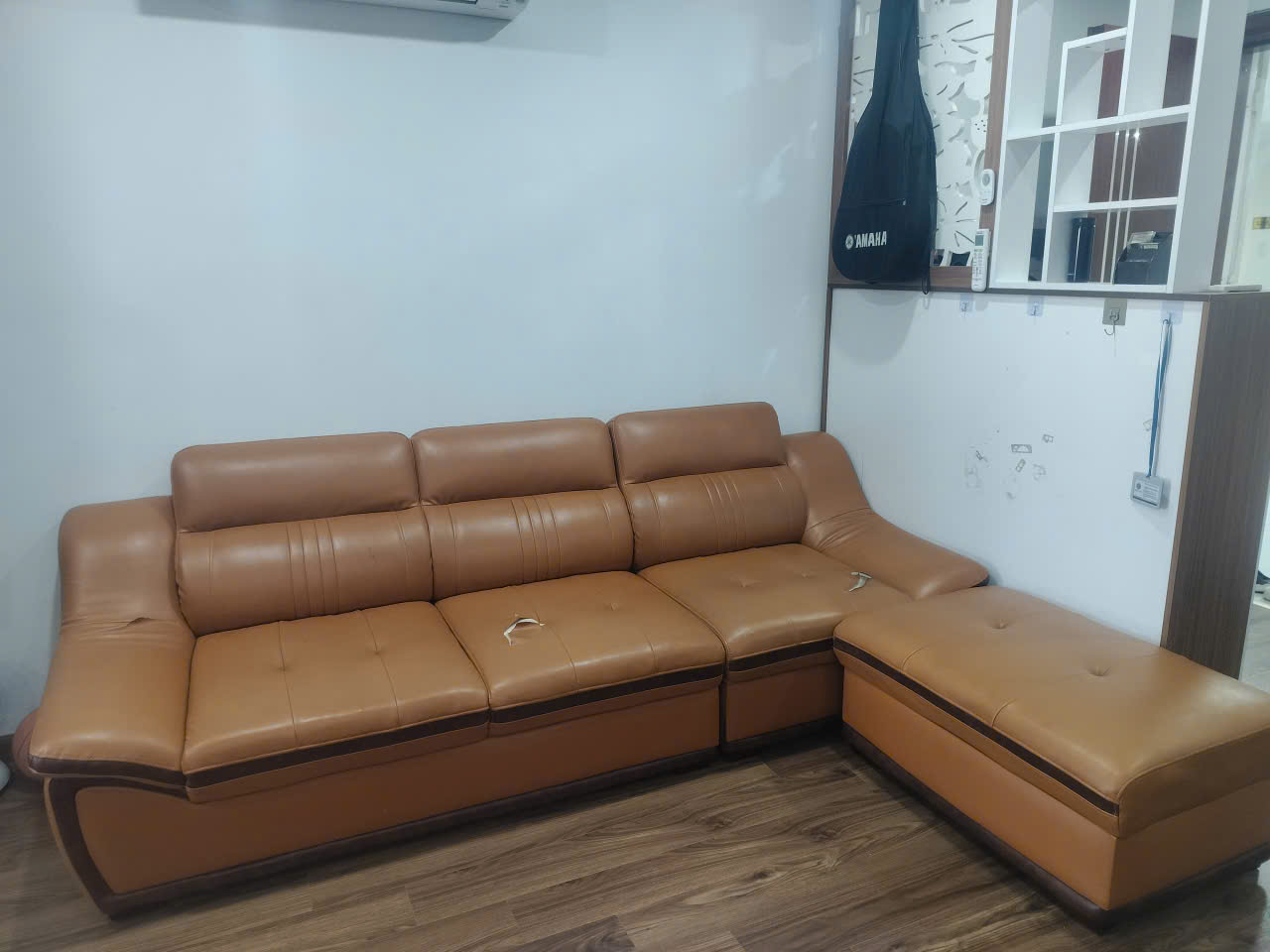 Sofa Da Bị Nổ Có Sửa Được Không Hay Bắt Buộc Phải Thay Da?