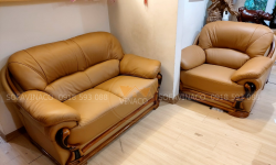 Lột xác ngoạn mục cho bộ sofa da cũ kỹ tại nhà anh Minh